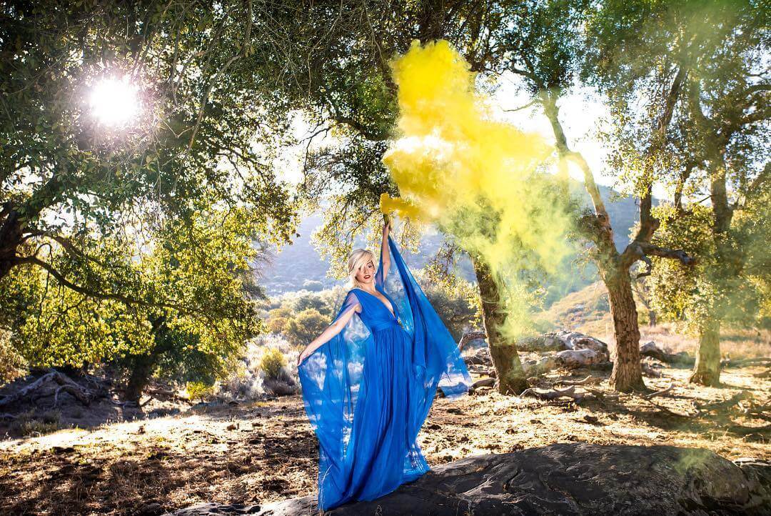 Yellow Smoke Bombs